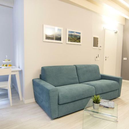La Quadra Suites - Central Apartments In Iseo With Daily Housekeeping Luaran gambar